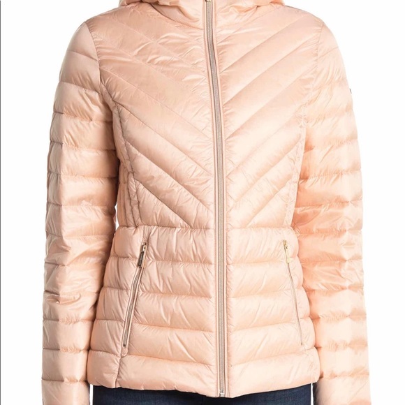 MICHAEL KORS zip front packable down jacket - Picture 3 of 5